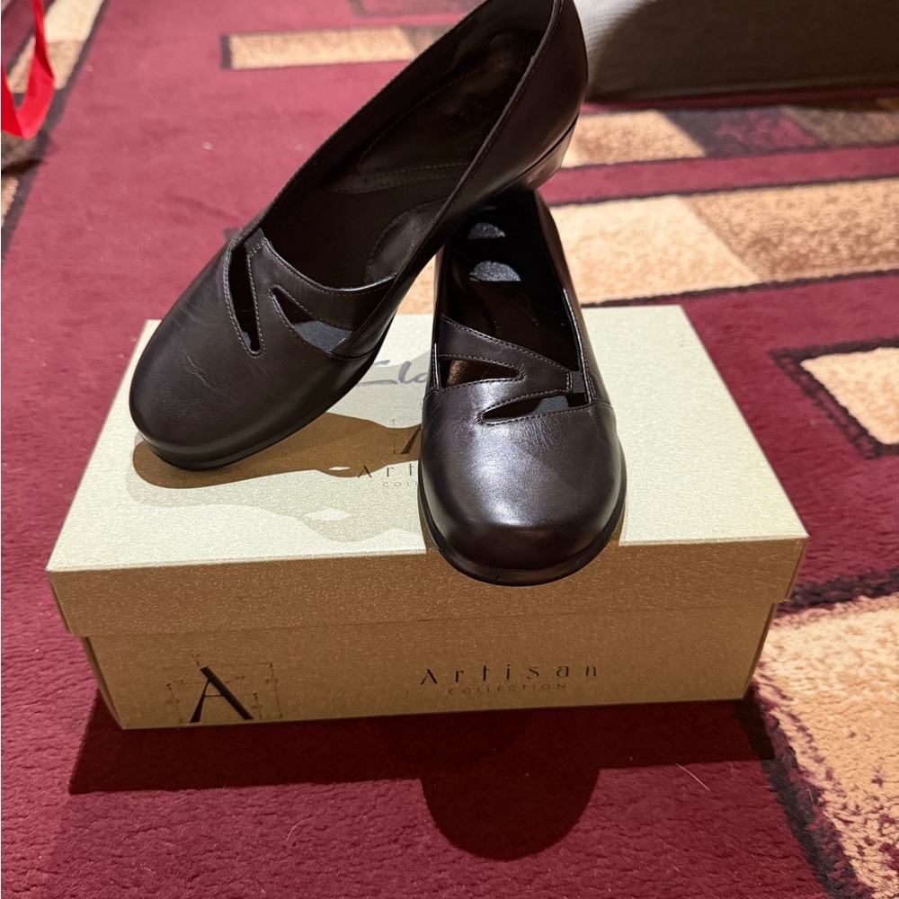NIB Women's Clarks Artisan Collection‎ #74685 Black Leather Hall 2 Shoes  Size 6